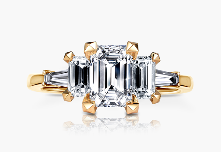 Verlovingsring emerald cut diamant geelgoud